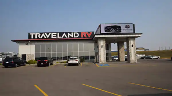 Traveland RV in Airdrie, AB